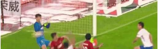  波鸿主场球迷热情似火，助力球队德甲赛场力克劲旅