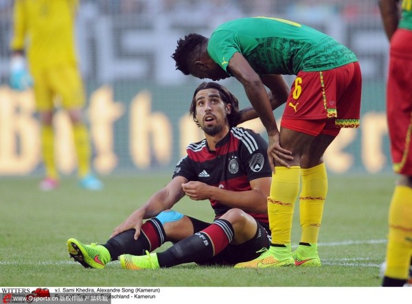  切尔西亿元先生低迷遭球迷狂嘘  